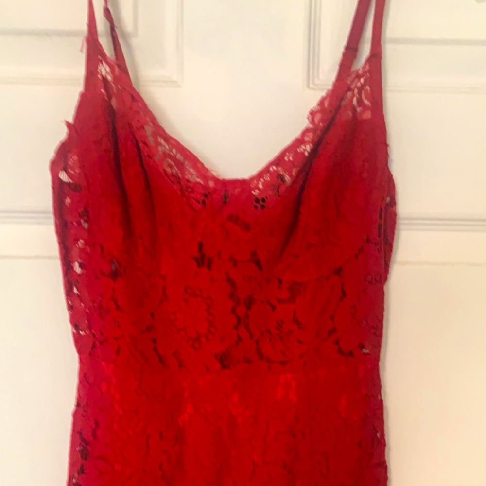 Fashion nova lace dress red in small